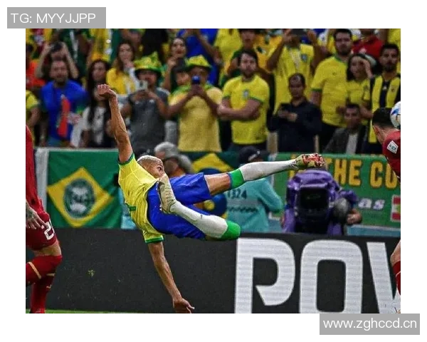 世界杯预选赛月度最佳球员荣誉实至名归展现卓越表现与领袖风范