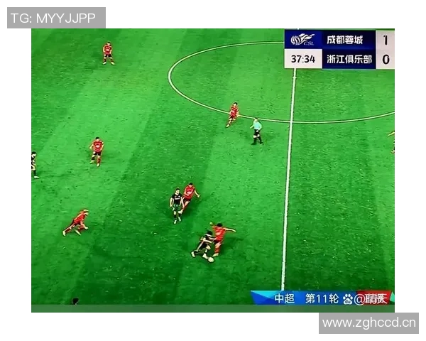 中超最新战报：精彩对决一览 各队表现亮眼赛场火花四射
