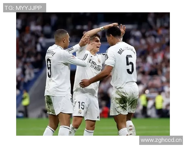 皇马因违规行为遭处罚与停赛处分 官方公告引发广泛关注 皇马因违规行为遭处罚与停赛处分 官方公告引发广泛关注