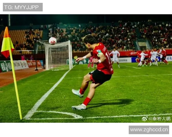 足球比赛临近终场逆转战术共性分析及其应用策略探讨 足球比赛临近终场逆转战术共性分析及其应用策略探讨