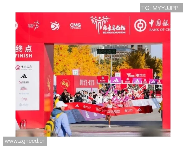 中国马拉松赛事再创新高 参赛人数突破历史纪录引关注