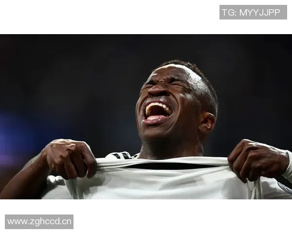 热搜榜第一!维尼修斯因一举动刷屏全网 热搜榜第一!维尼修斯因一举动刷屏全网