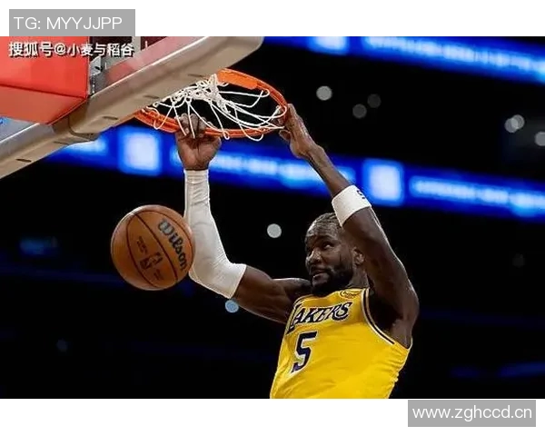 NBA交易新闻：湖人迎来重磅内线新援